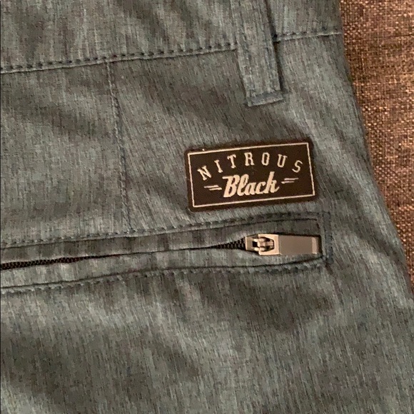 Nitrous Black boys hybrid shorts - Picture 5 of 5